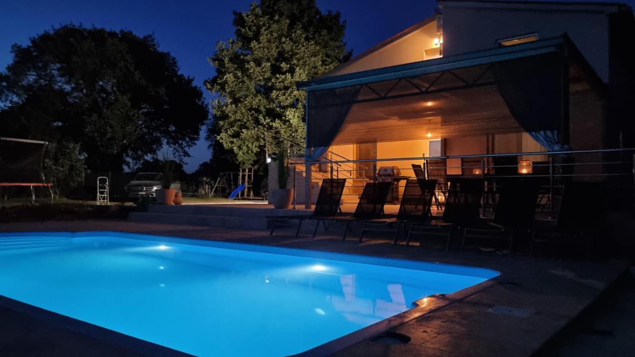 Naturia Holiday House Medulin Exterior foto